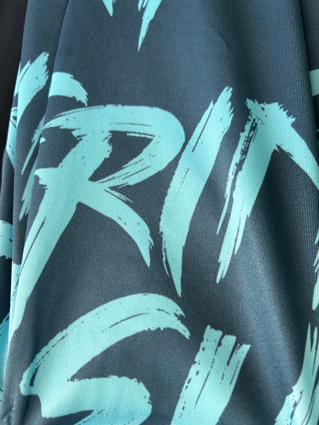 Short sleeve rash vest with hood